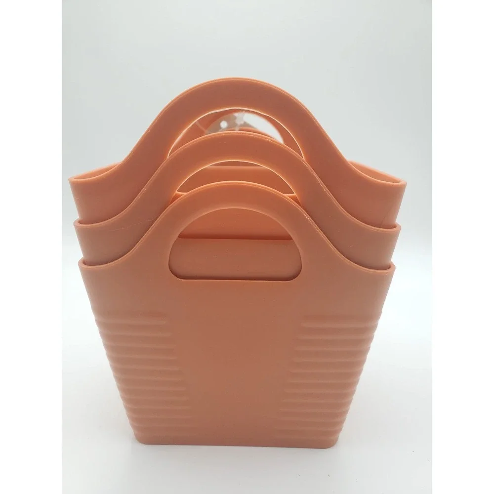 Cute set of containers